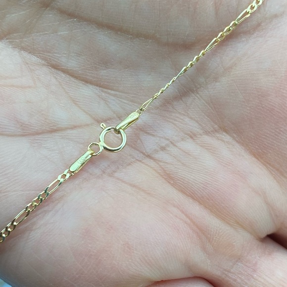 14k Yellow Gold Crucifix Cross Pendant 16" inches Figaro - Picture 10 of 14